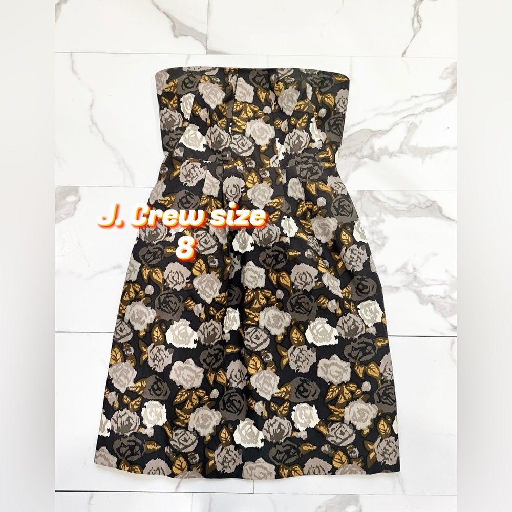 J. Crew strapless floral summer dress size 8 classic! 🌺☀️